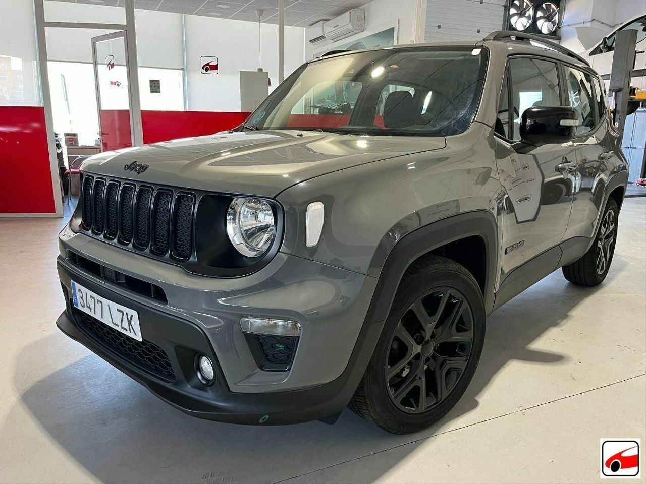 Jeep Renegade Night Eagle II 1.0G 88kW 120CV 4x2  - Foto 14