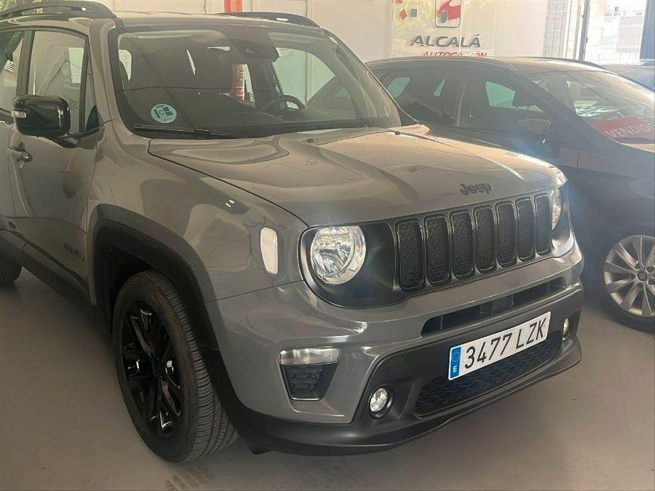Jeep Renegade Night Eagle II 1.0G 88kW 120CV 4x2  - Foto 44