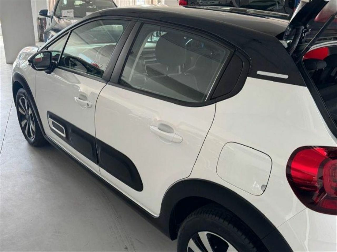 Citroën C3 PureTech 60KW 83CV Feel Pack  - Foto 12