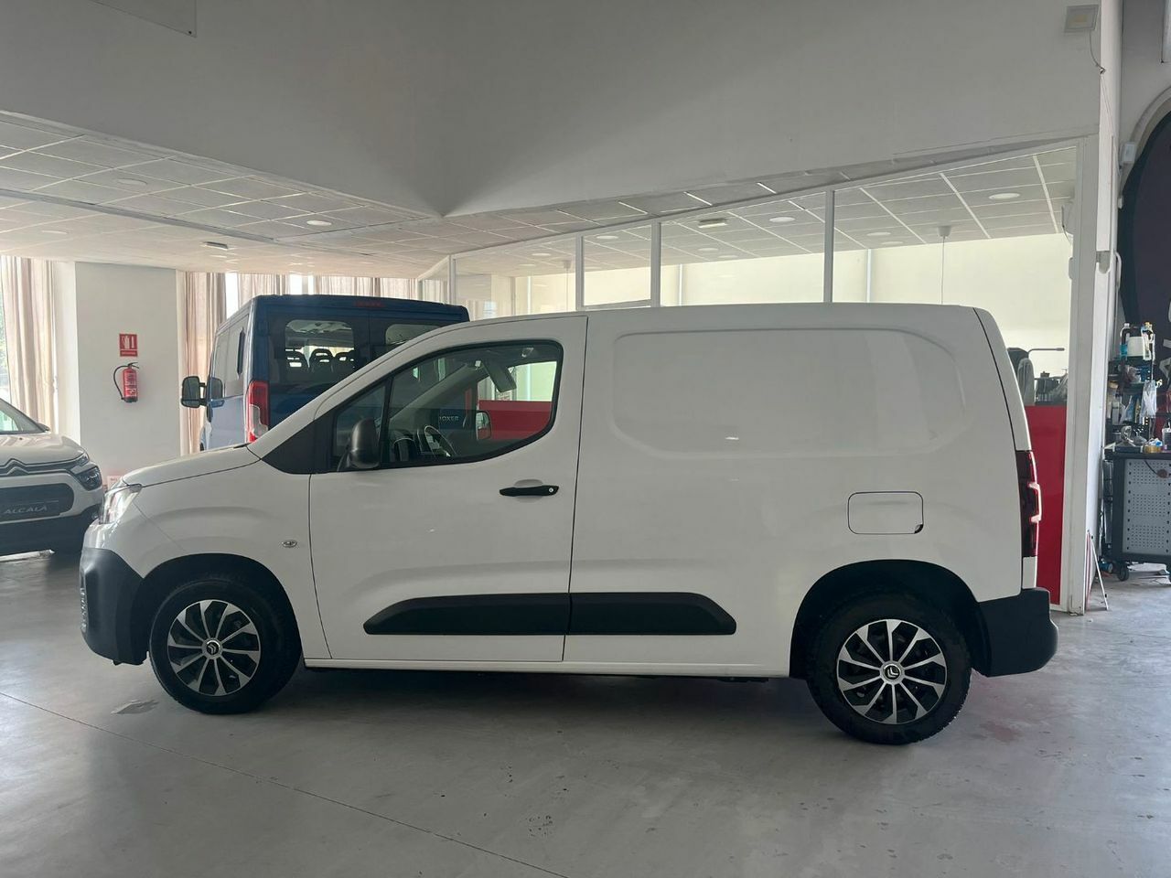 Citroën Berlingo Talla M BlueHDi 75 CONTROL  - Foto 21
