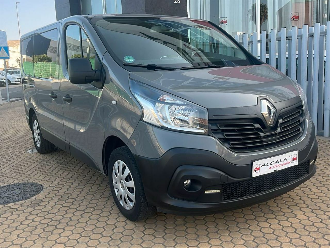 Renault Trafic SL LIMITED Energy dCi 88 kW 120 CV SS  - Foto 22
