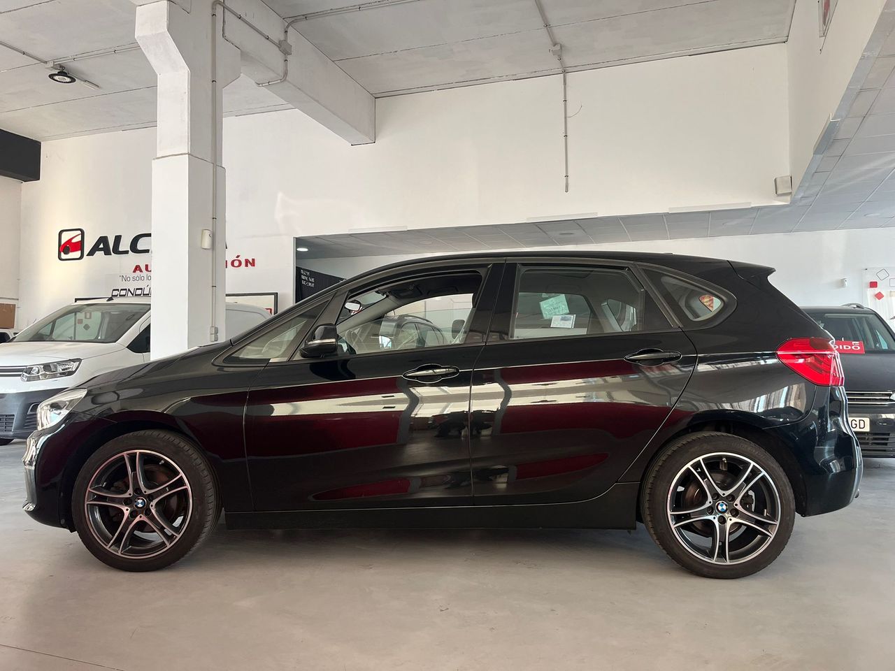 BMW Serie 2 Active Tourer 218i - Foto 51