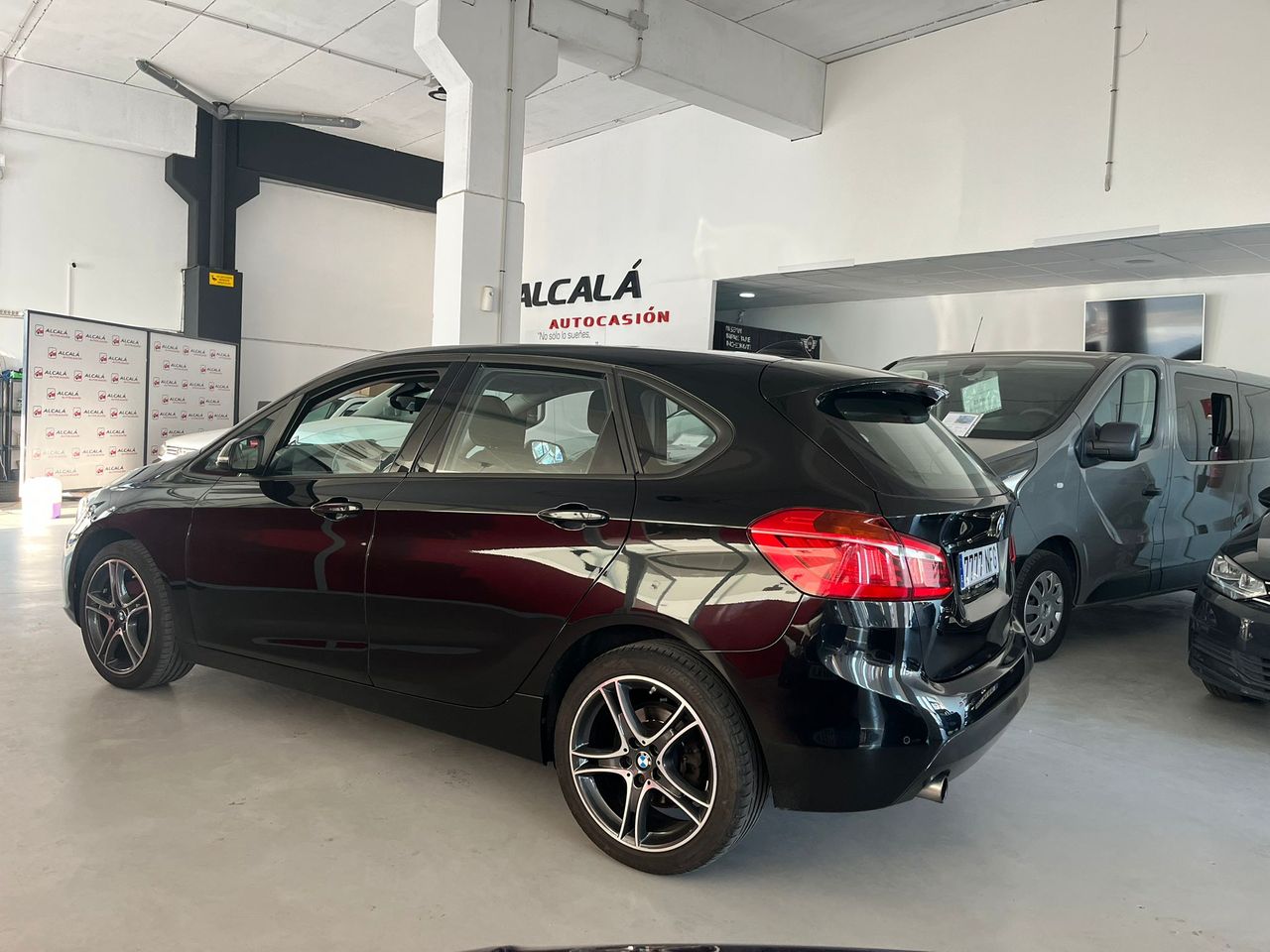 BMW Serie 2 Active Tourer 218i - Foto 54