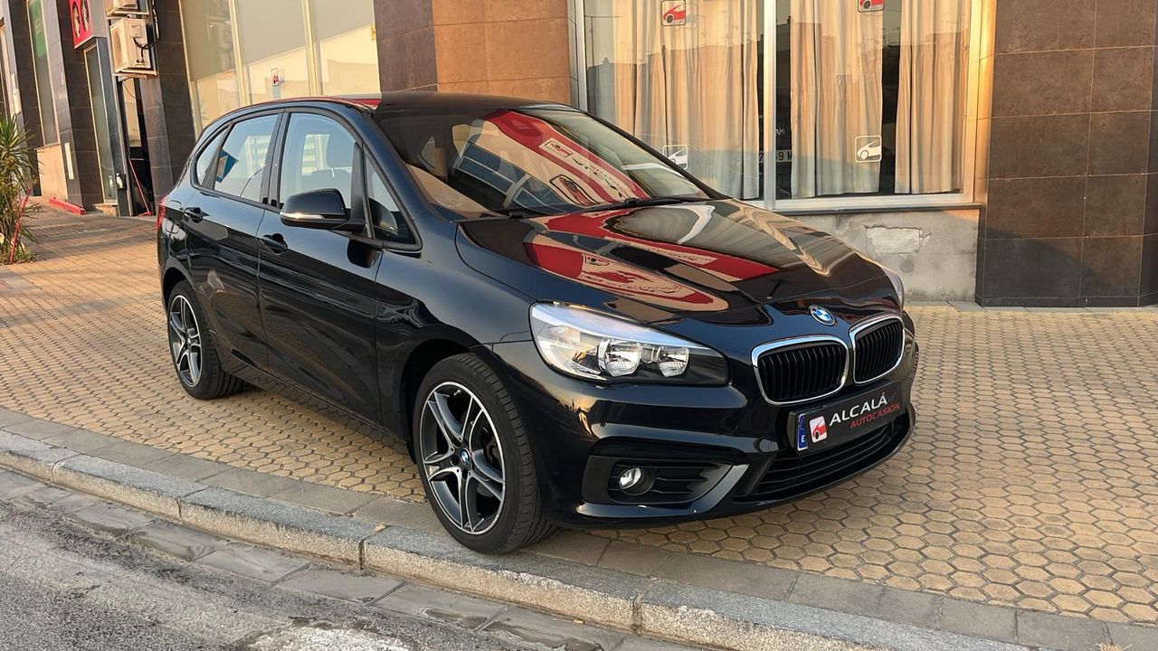 BMW Serie 2 Active Tourer 218i - Foto 39