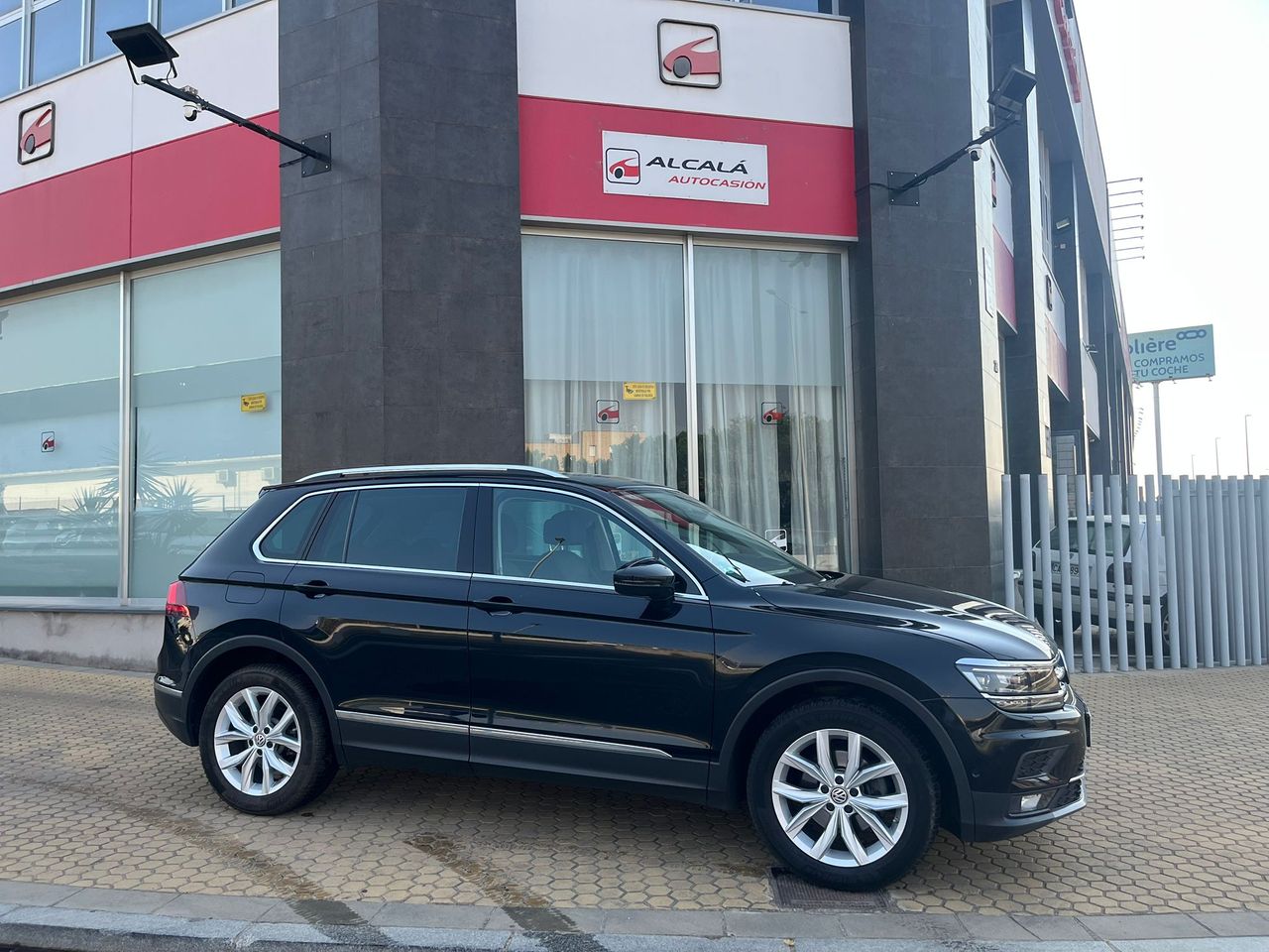 Volkswagen Tiguan 2.0 TDI SPORT DSG 150CV - Foto 33