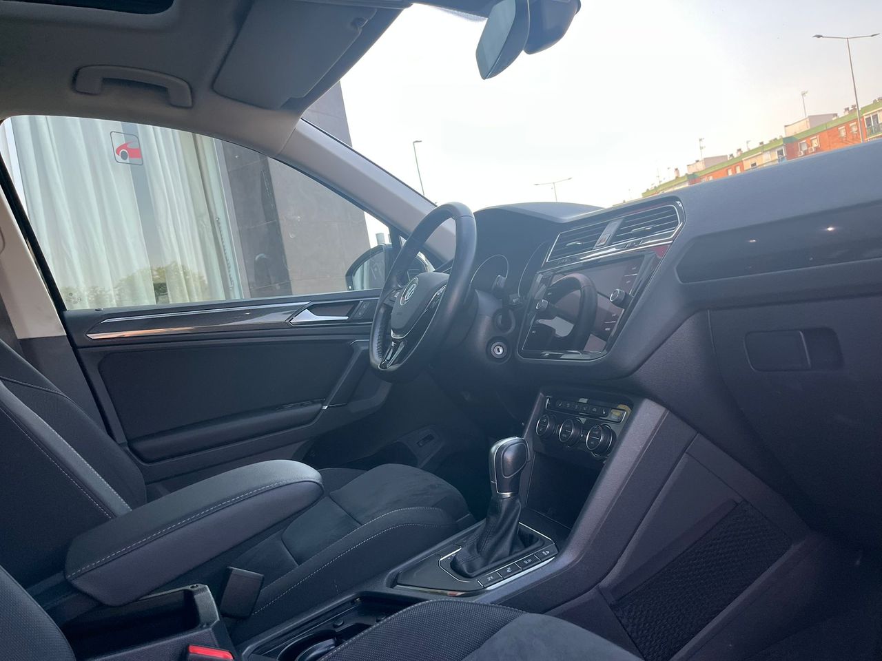 Volkswagen Tiguan 2.0 TDI SPORT DSG 150CV - Foto 37