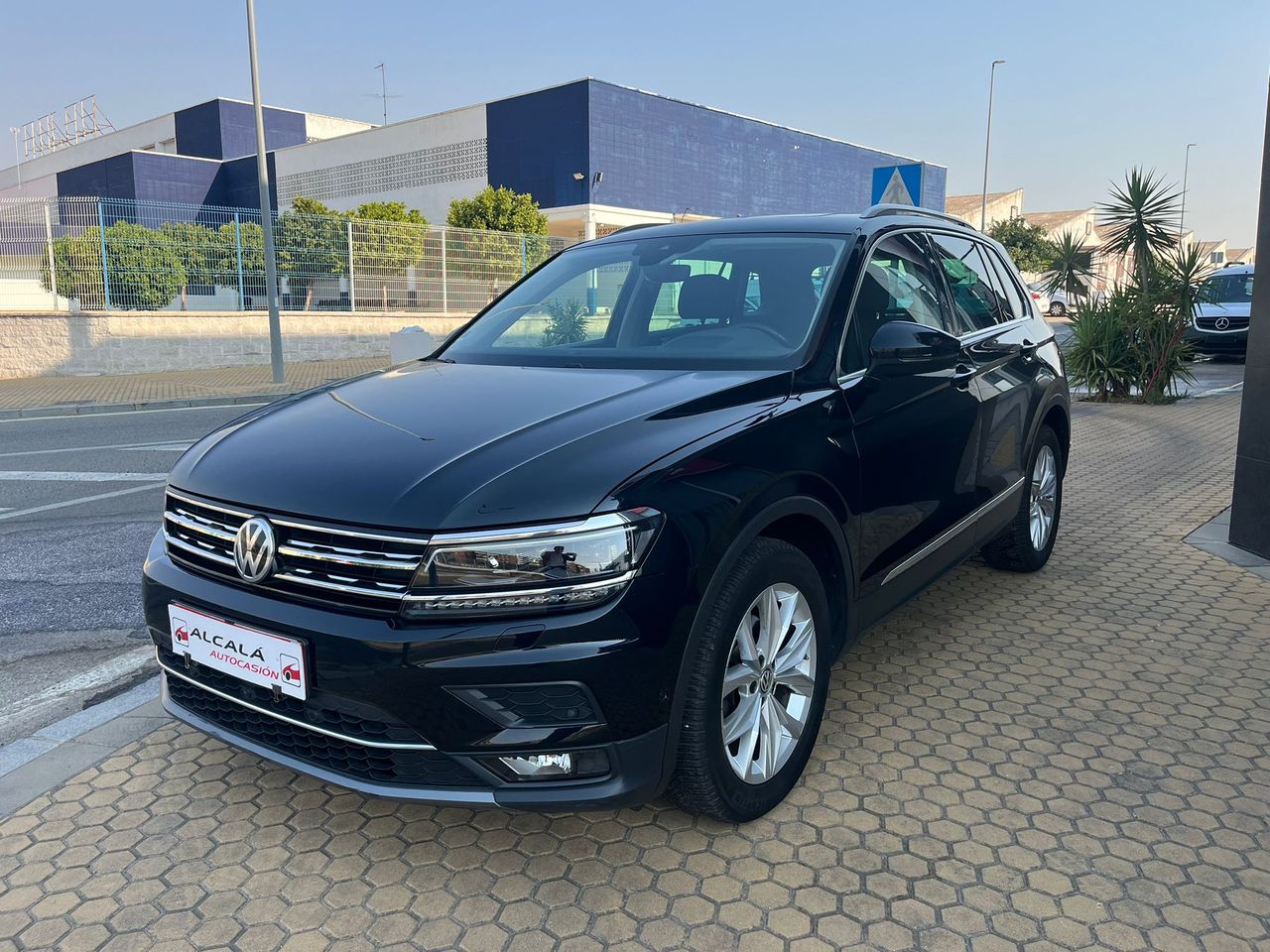 Volkswagen Tiguan 2.0 TDI SPORT DSG 150CV - Foto 3
