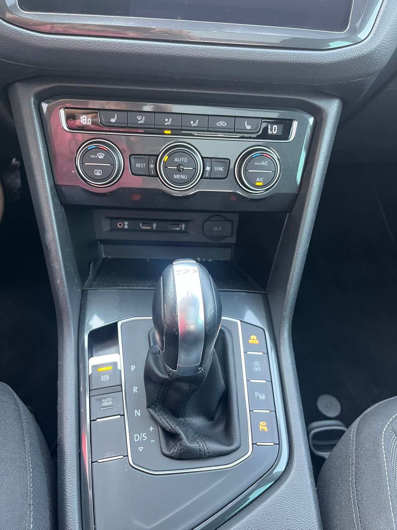 Volkswagen Tiguan 2.0 TDI SPORT DSG 150CV - Foto 25