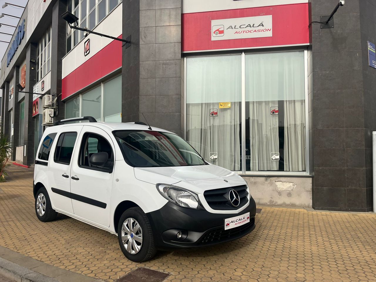 Mercedes Citan III TOURER COMBI 110CV - Foto 33