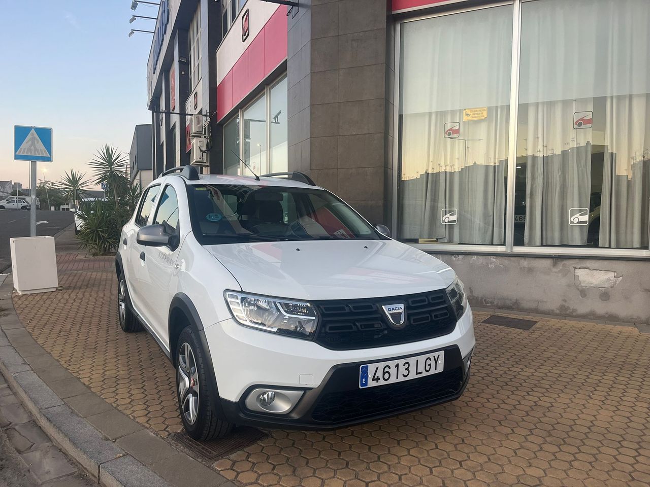 Dacia Sandero Stepway Essential TCE 66 kW (90 CV) - Foto 26