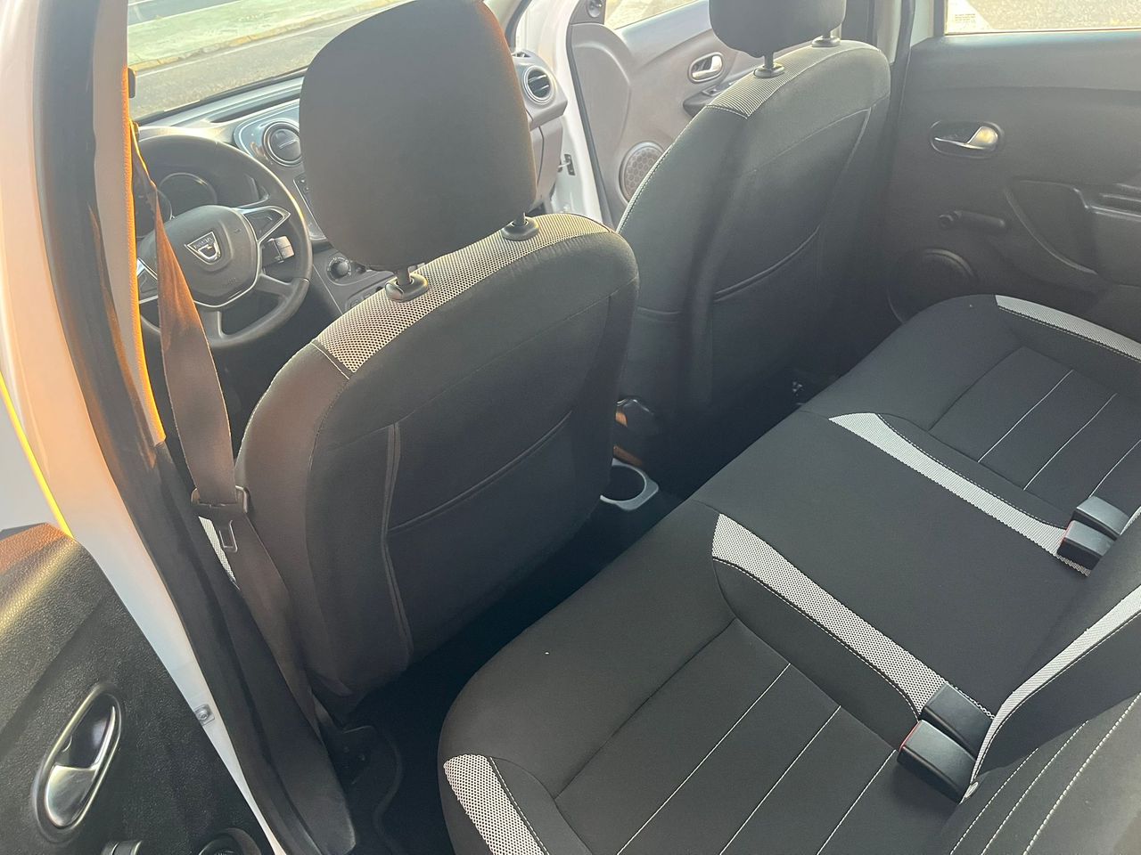 Dacia Sandero Stepway Essential TCE 66 kW (90 CV) - Foto 17