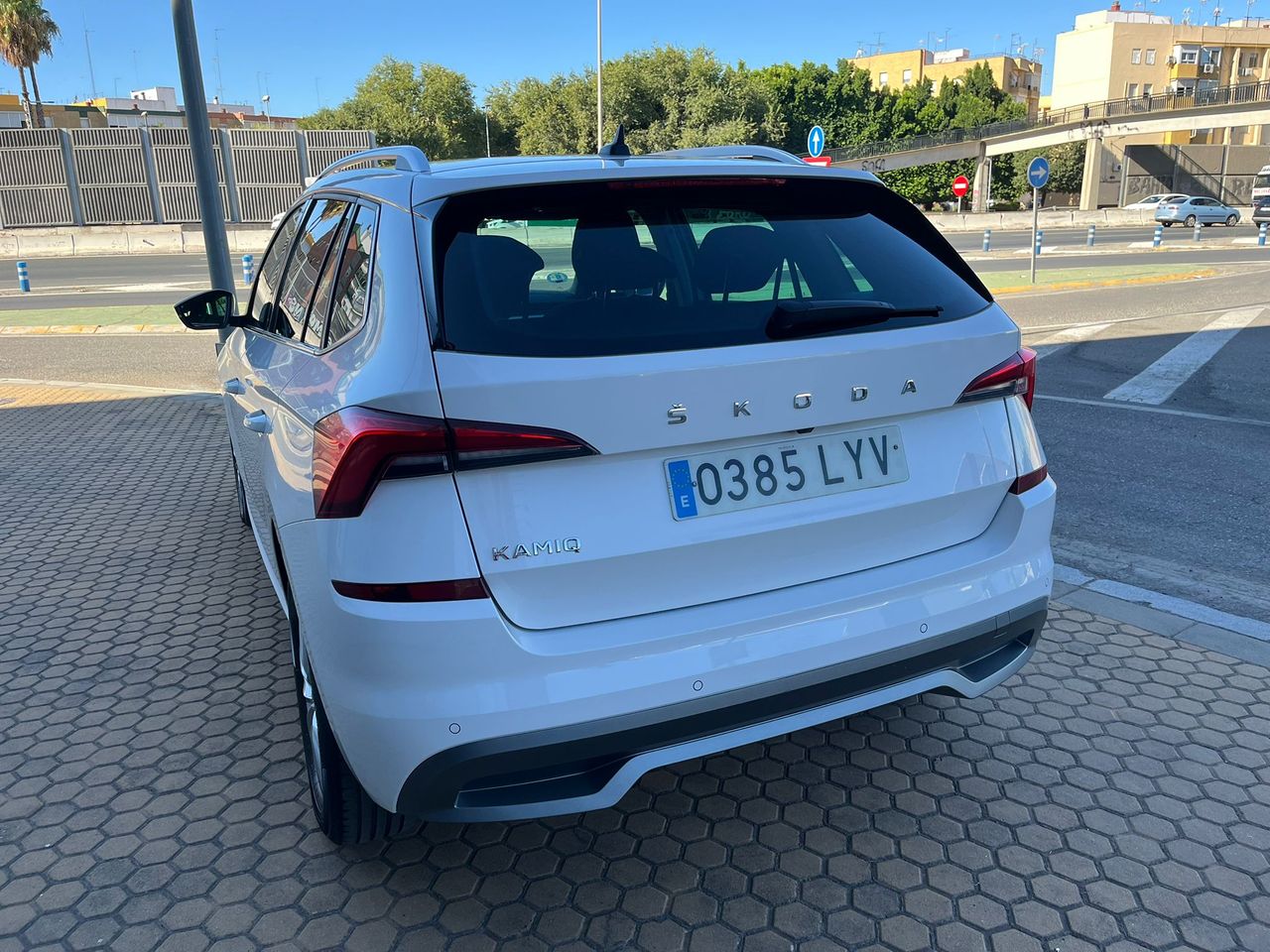 Skoda Kamiq 1.0 TSI 81 kW (110 CV) Ambition DSG - Foto 11
