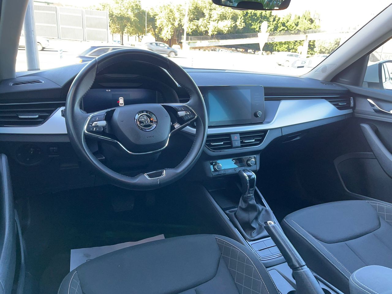 Skoda Kamiq 1.0 TSI 81 kW (110 CV) Ambition DSG - Foto 5