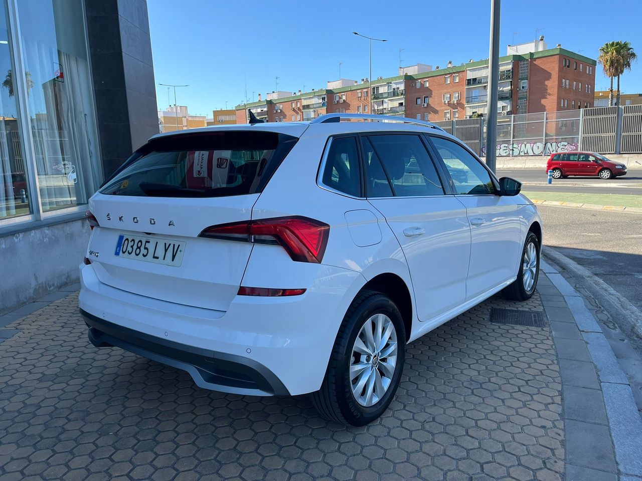 Skoda Kamiq 1.0 TSI 81 kW (110 CV) Ambition DSG - Foto 45