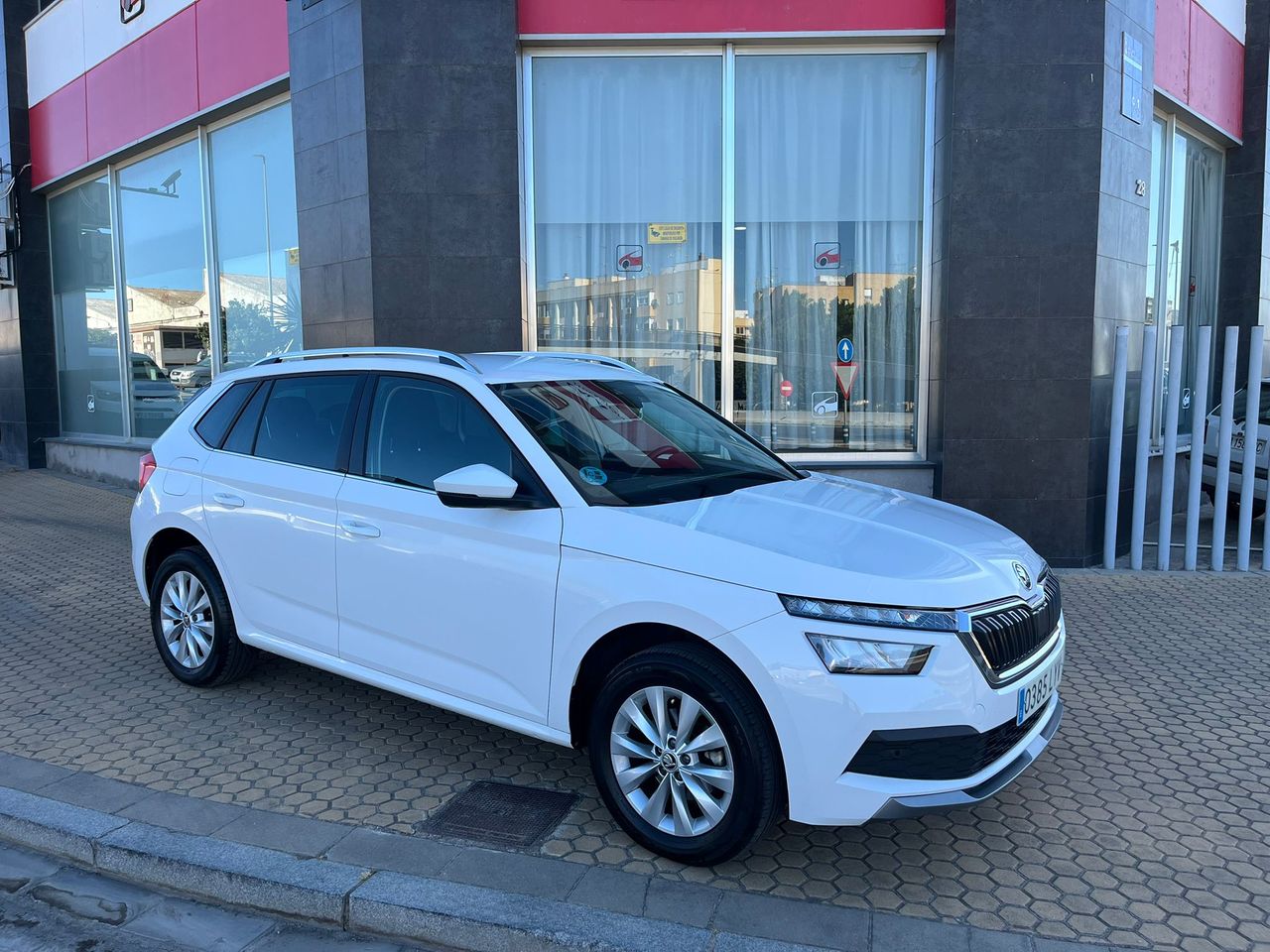 Skoda Kamiq 1.0 TSI 81 kW (110 CV) Ambition DSG - Foto 43