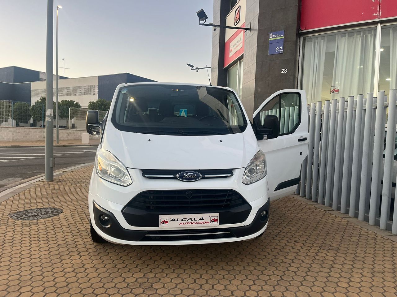 Ford Transit Custom KOMBI 2.0 TDCi 310 L1H1 105CV - Foto 23