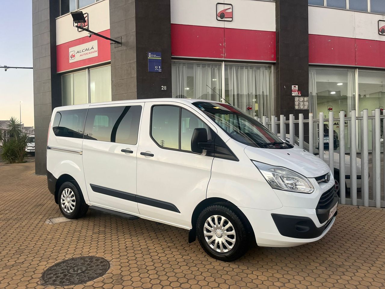 Ford Transit Custom KOMBI 2.0 TDCi 310 L1H1 105CV - Foto 44