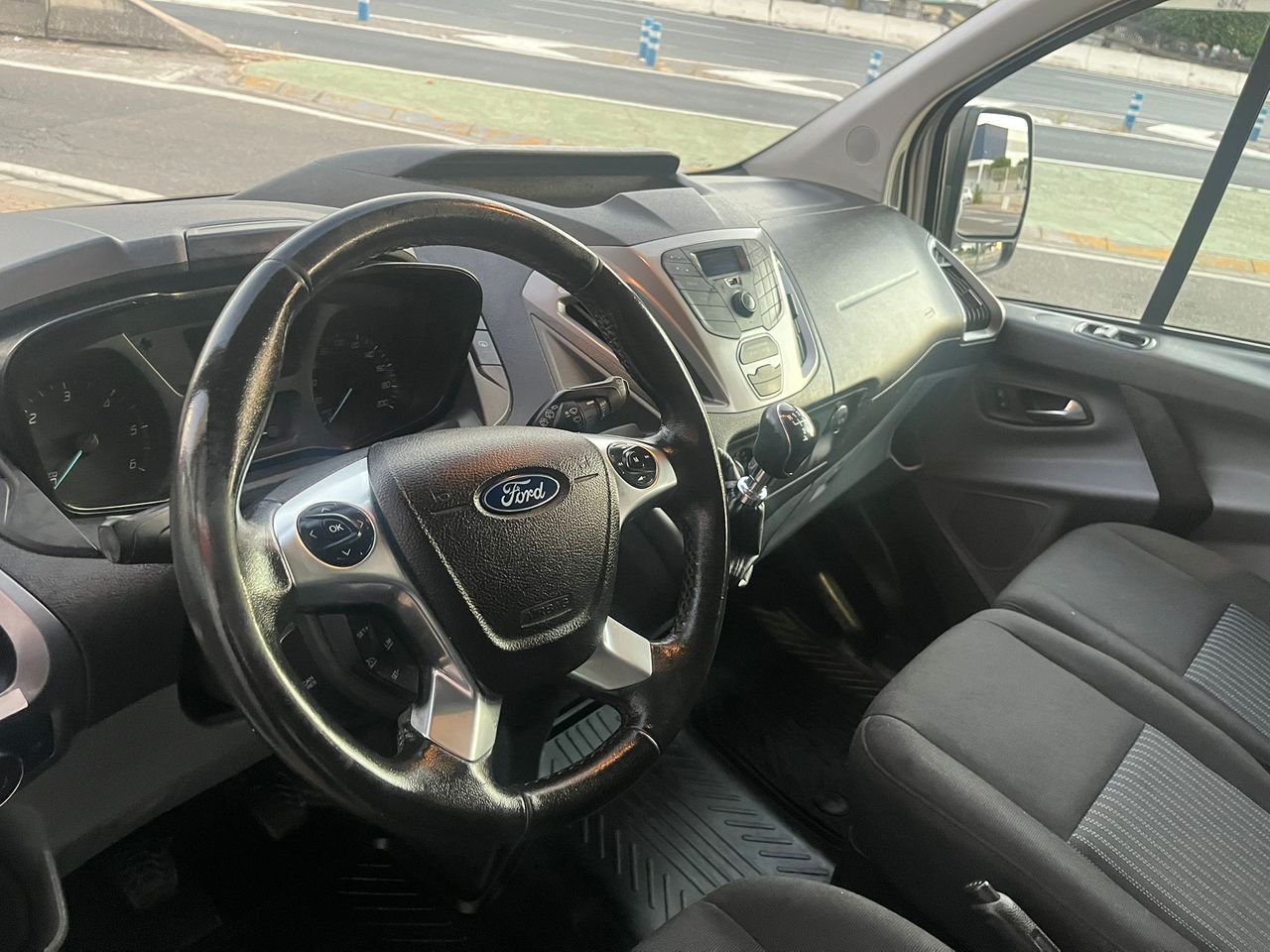 Ford Transit Custom KOMBI 2.0 TDCi 310 L1H1 105CV - Foto 40