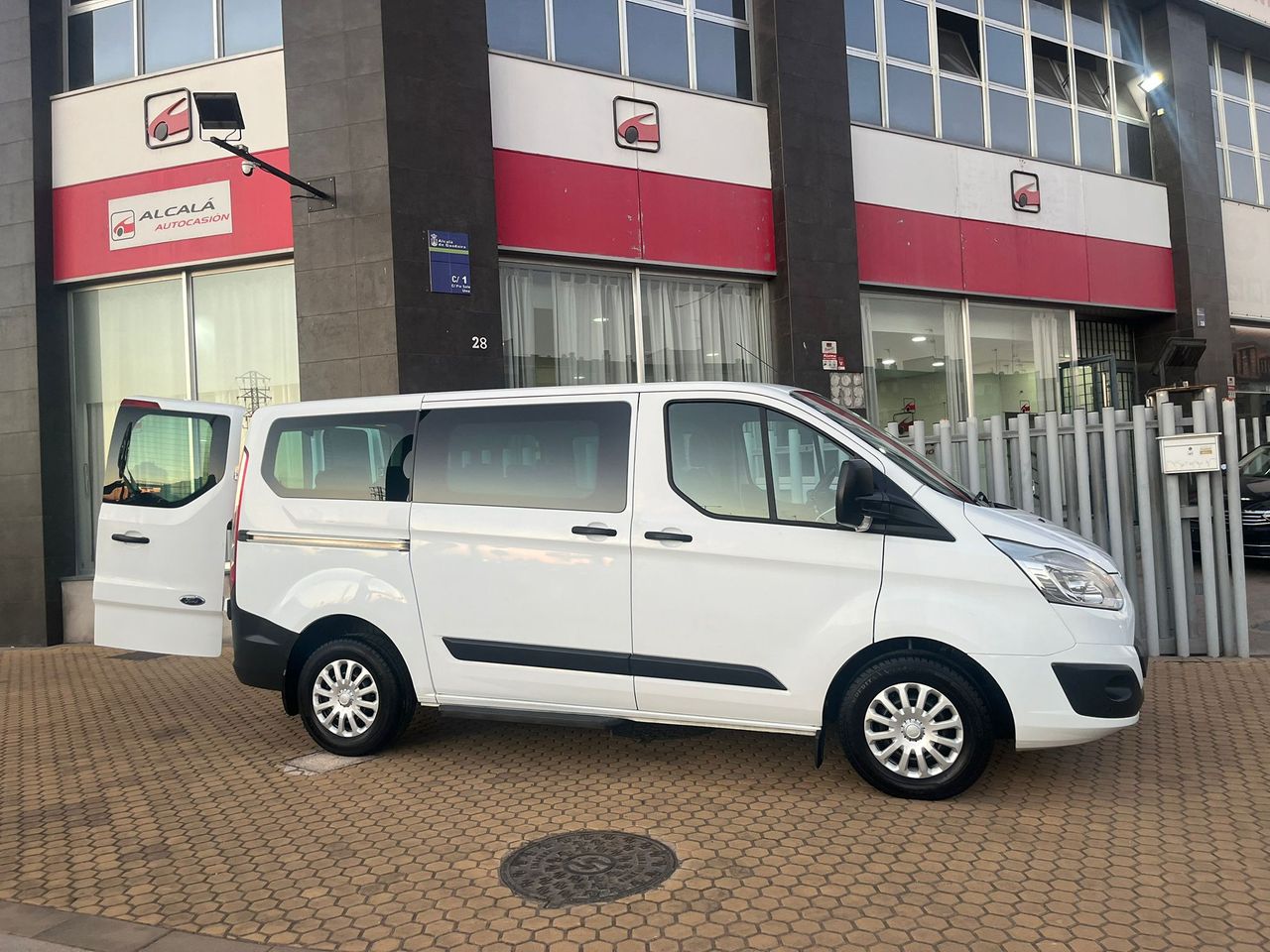 Ford Transit Custom KOMBI 2.0 TDCi 310 L1H1 105CV - Foto 36