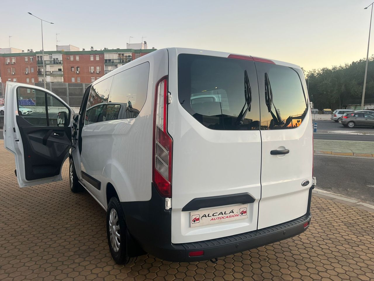 Ford Transit Custom KOMBI 2.0 TDCi 310 L1H1 105CV - Foto 20