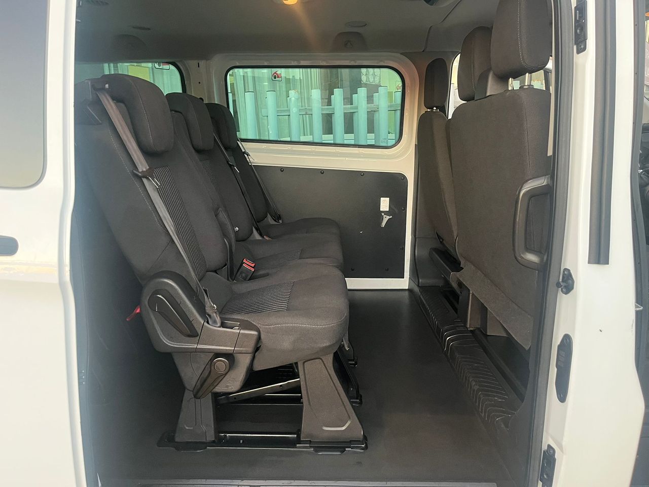 Ford Transit Custom KOMBI 2.0 TDCi 310 L1H1 105CV - Foto 13