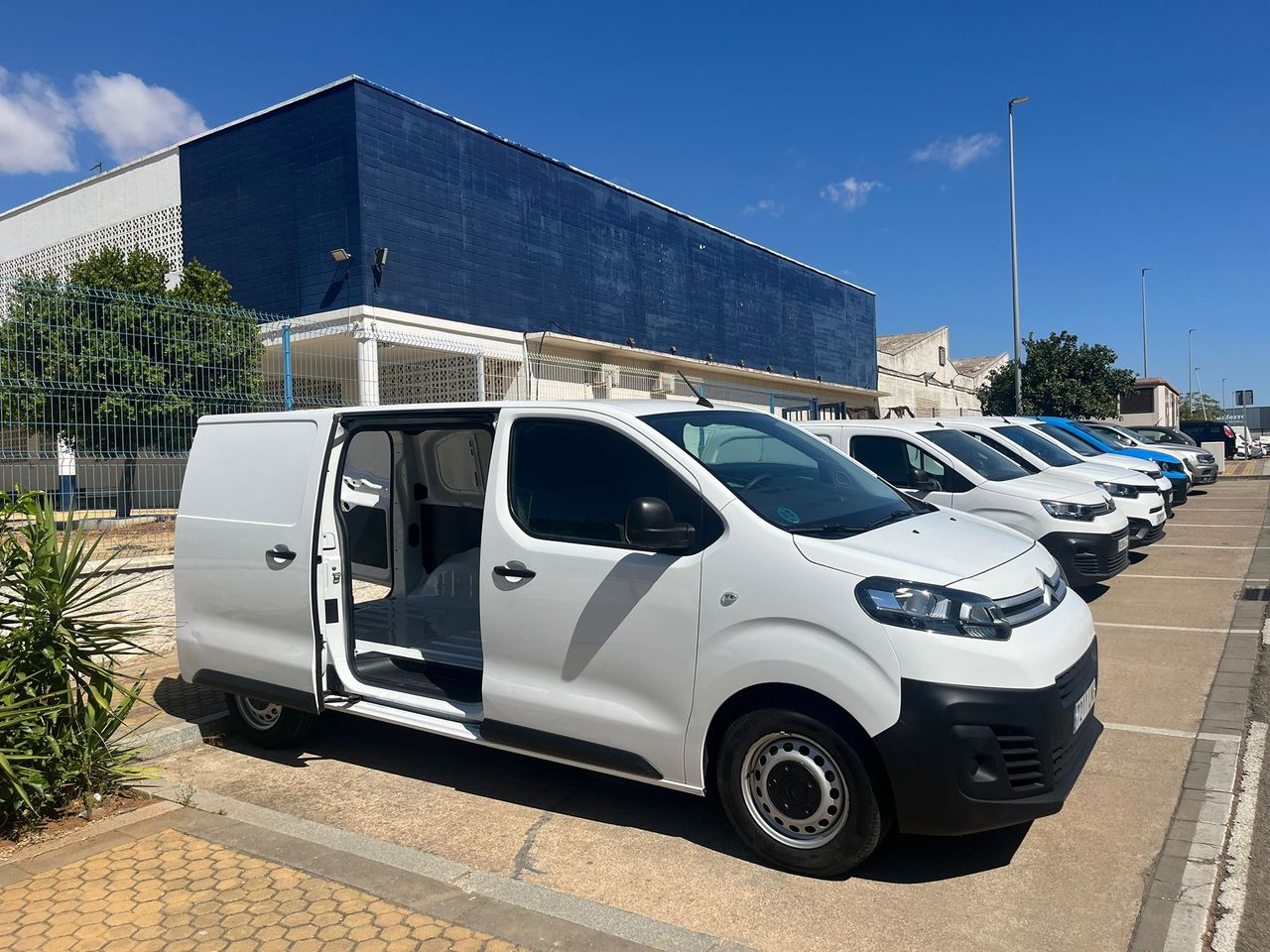 Citroën Jumpy Talla M BlueHDI CONTROL 122cv - Foto 23