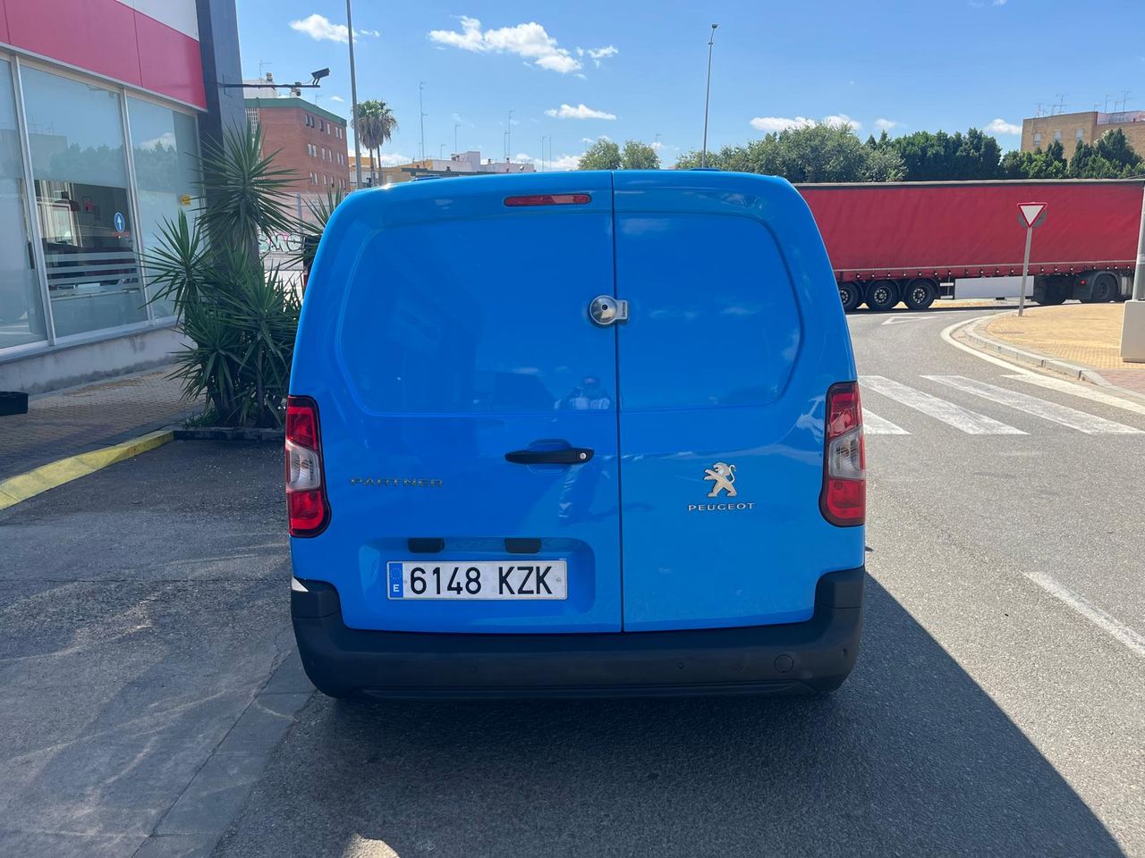 Peugeot Partner PREMIUM STANDARD BlueHDI 75cv - Foto 15
