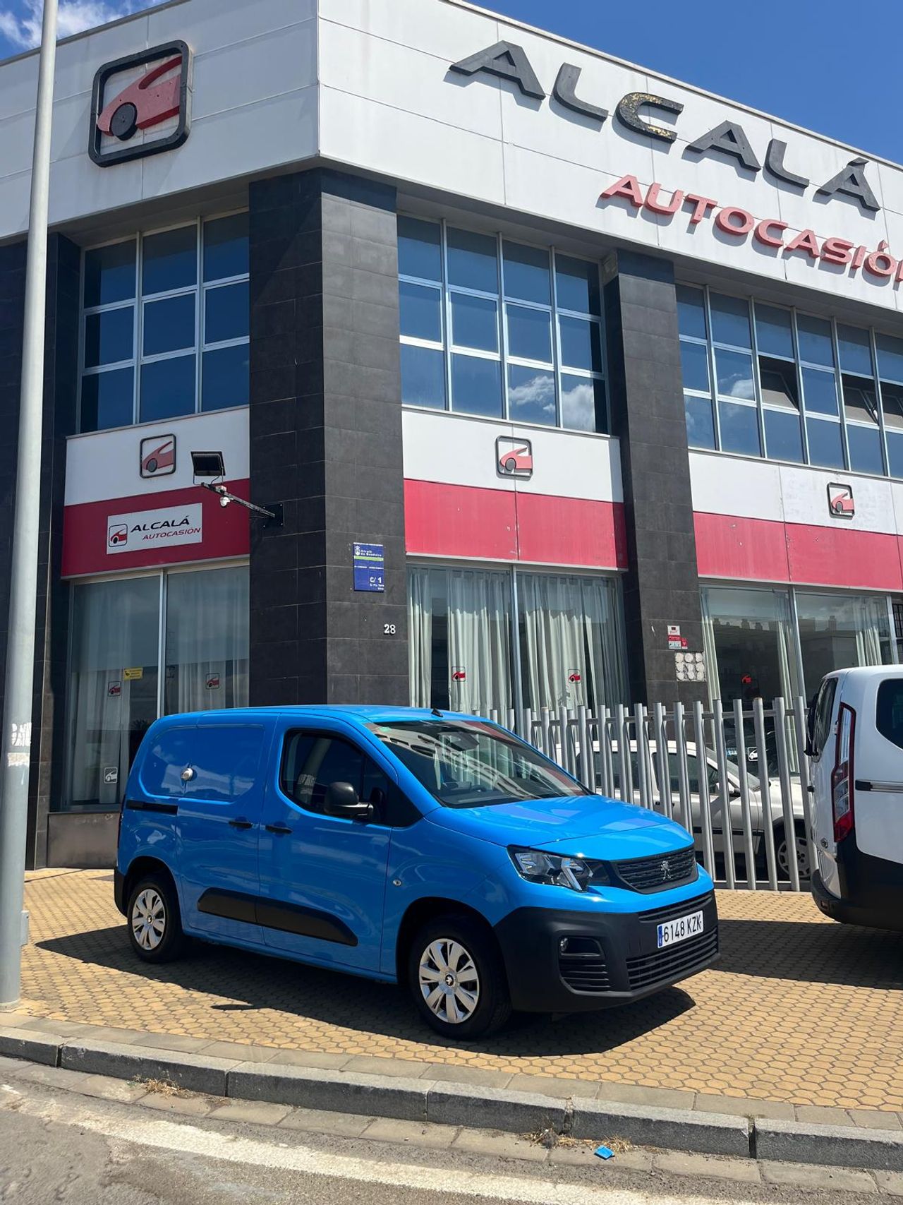 Peugeot Partner PREMIUM STANDARD BlueHDI 75cv - Foto 9