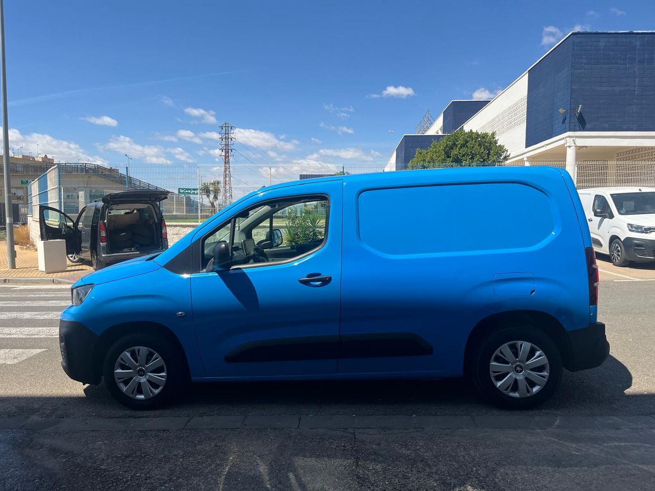 Peugeot Partner PREMIUM STANDARD BlueHDI 75cv - Foto 11