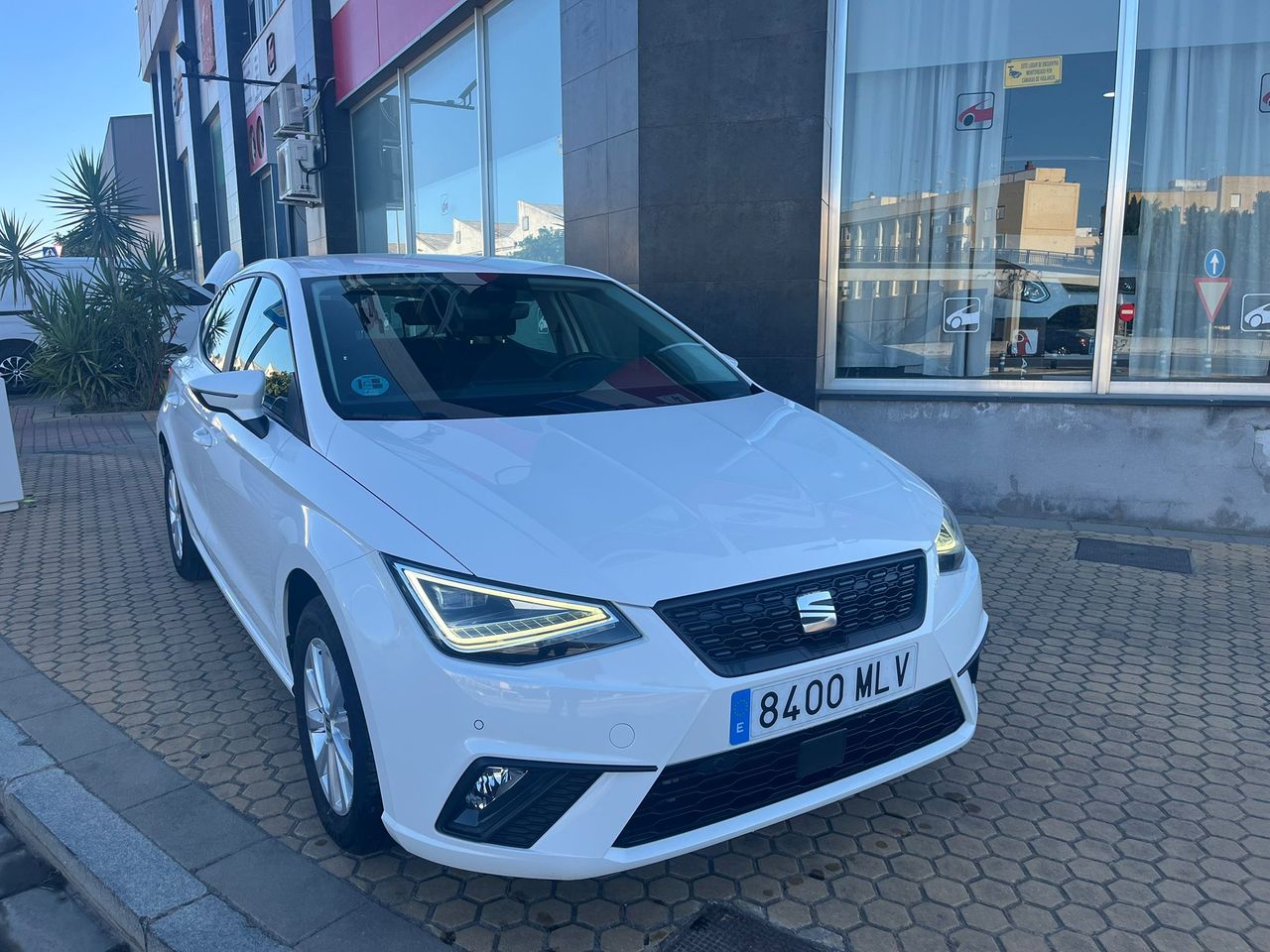 Seat Ibiza 1.0 TSI Style XL 110cv - Foto 24