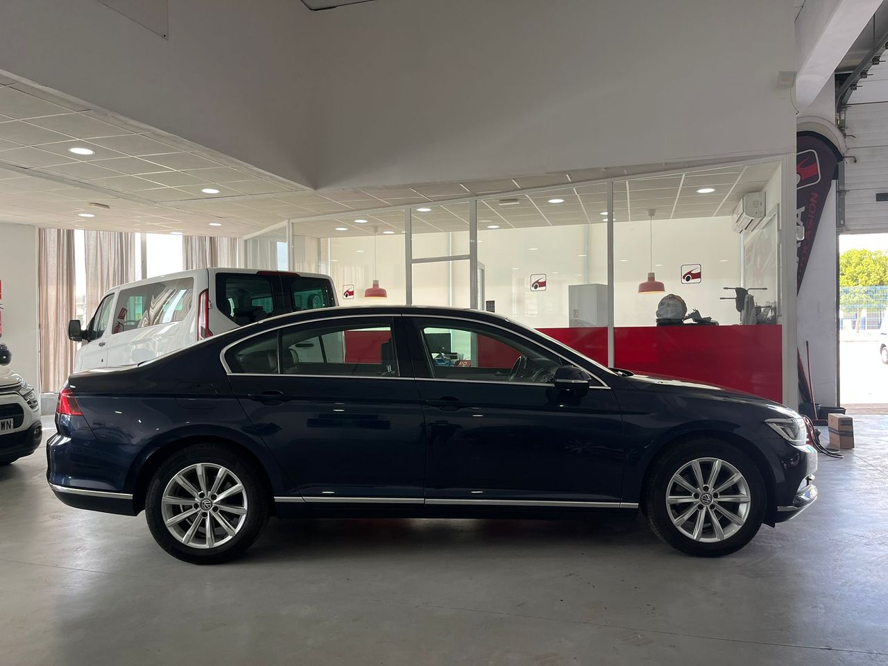 Volkswagen Passat 2.0 TDI HIGHLINE 150CV - Foto 38