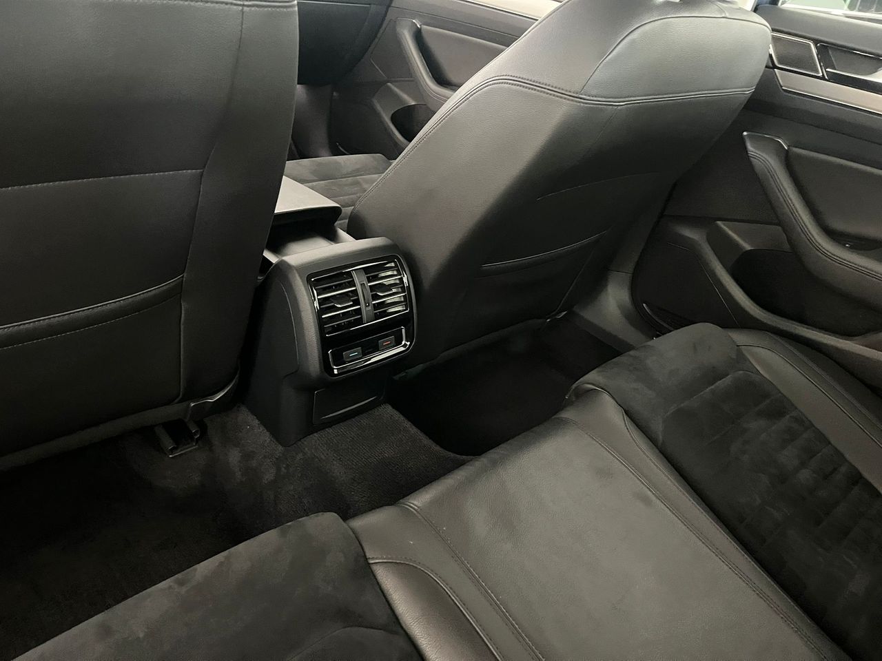 Volkswagen Passat 2.0 TDI HIGHLINE 150CV - Foto 11