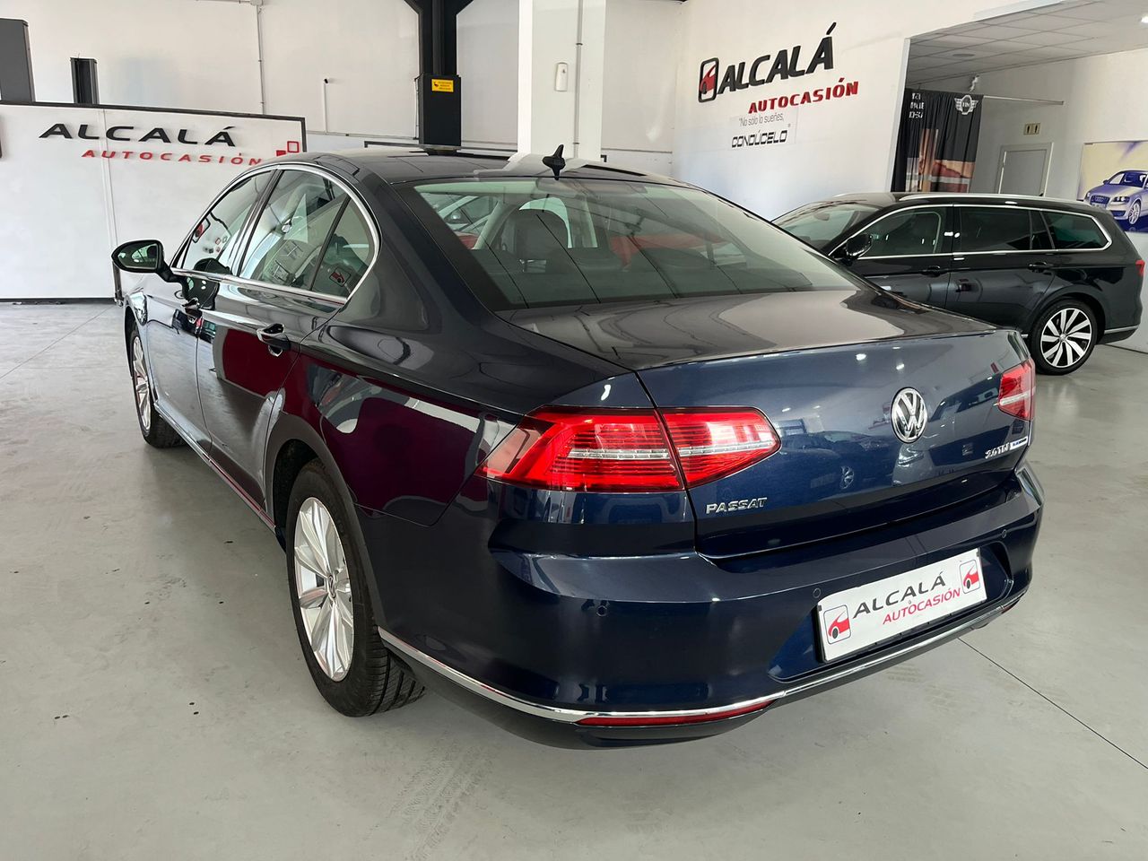 Volkswagen Passat 2.0 TDI HIGHLINE 150CV - Foto 17