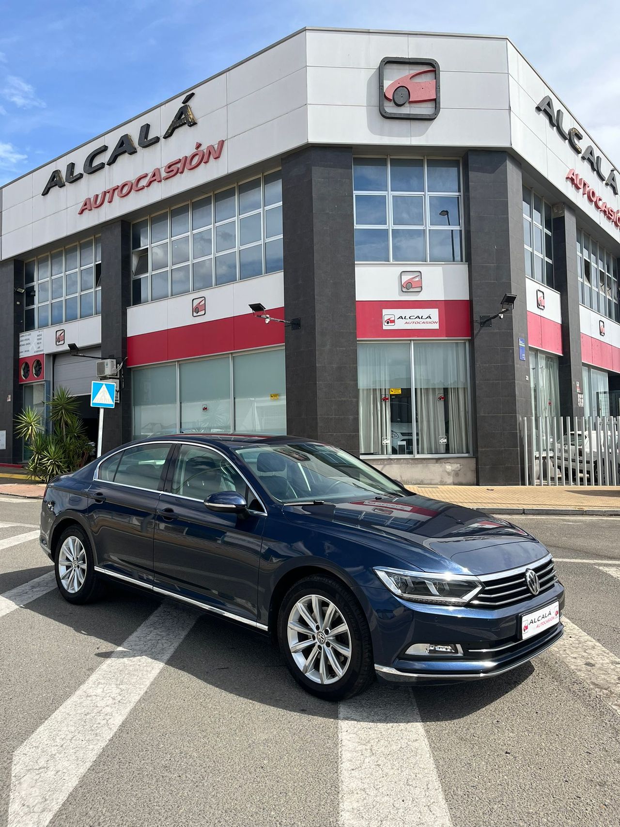 Volkswagen Passat 2.0 TDI HIGHLINE 150CV - Foto 51