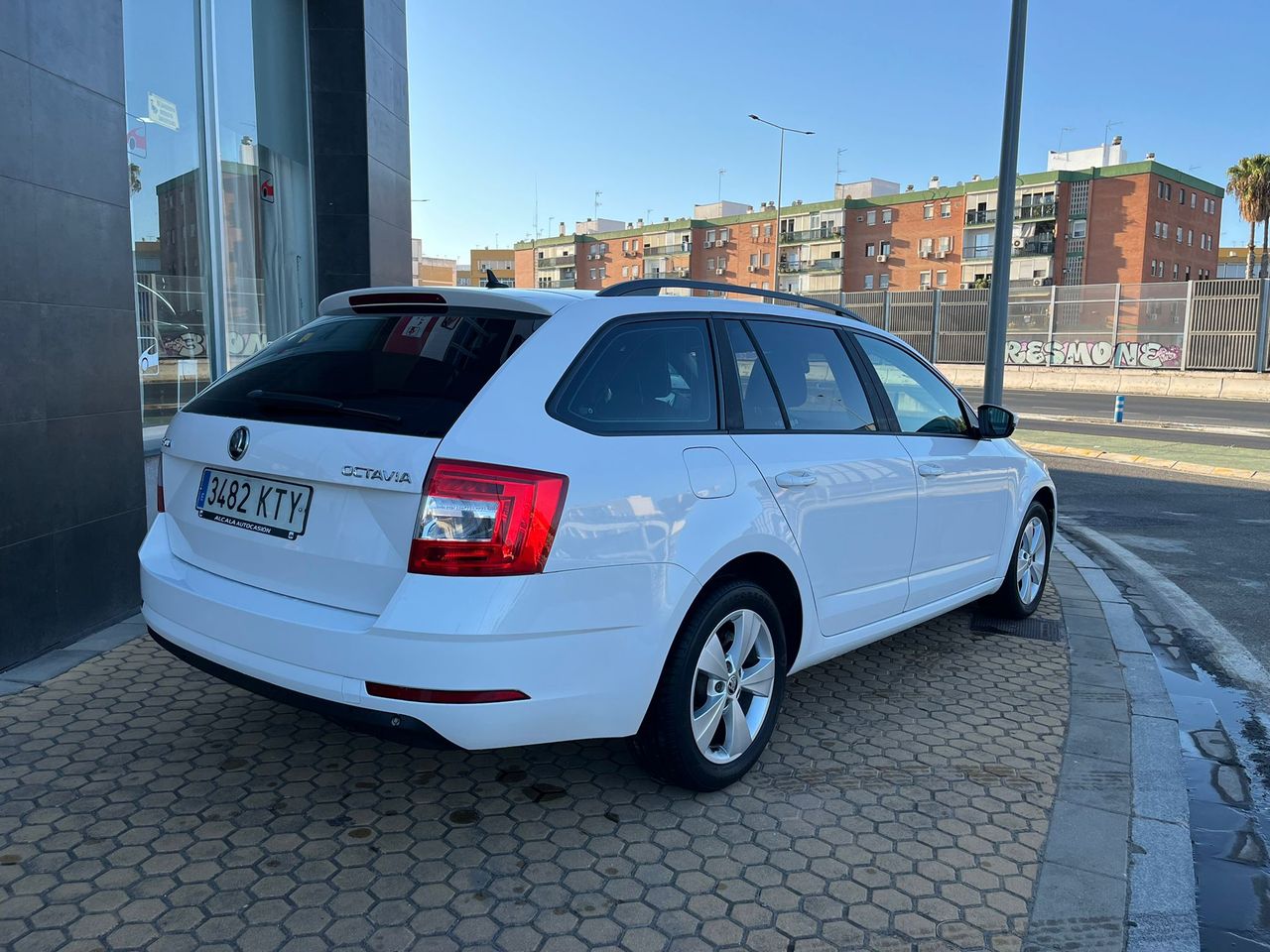 Skoda Octavia Combi 1.0 TSI Ambition 115cv - Foto 56