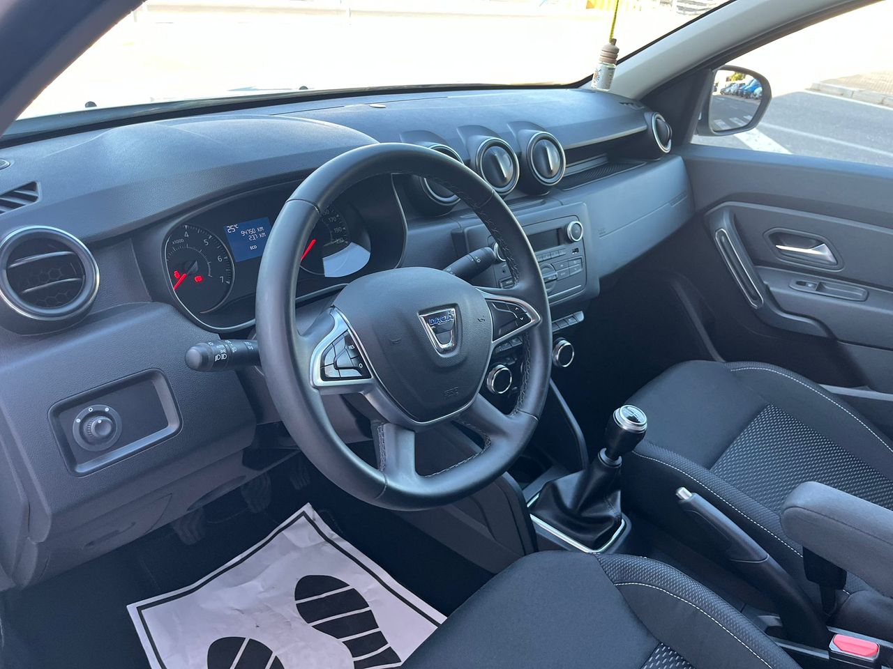 Dacia Duster 4WD Blue DCI 115CV COMFORT - Foto 5
