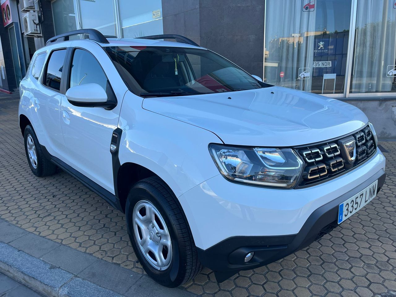 Dacia Duster 4WD Blue DCI 115CV COMFORT - Foto 36