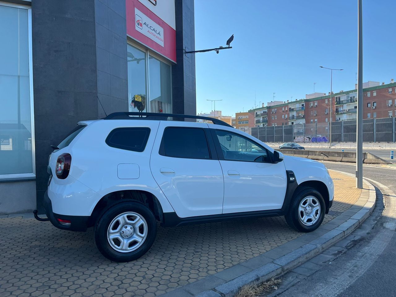 Dacia Duster 4WD Blue DCI 115CV COMFORT - Foto 21