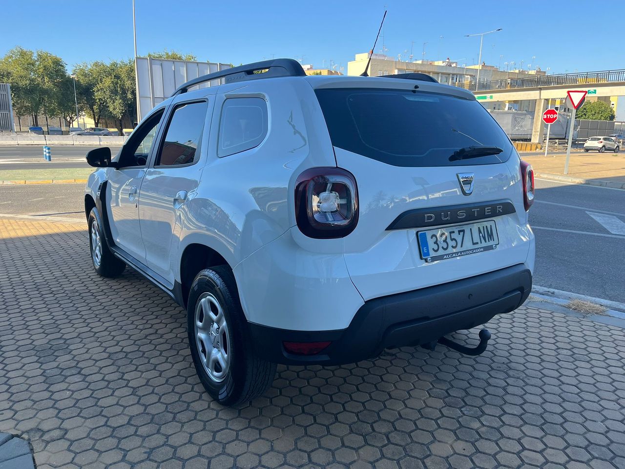Dacia Duster 4WD Blue DCI 115CV COMFORT - Foto 18