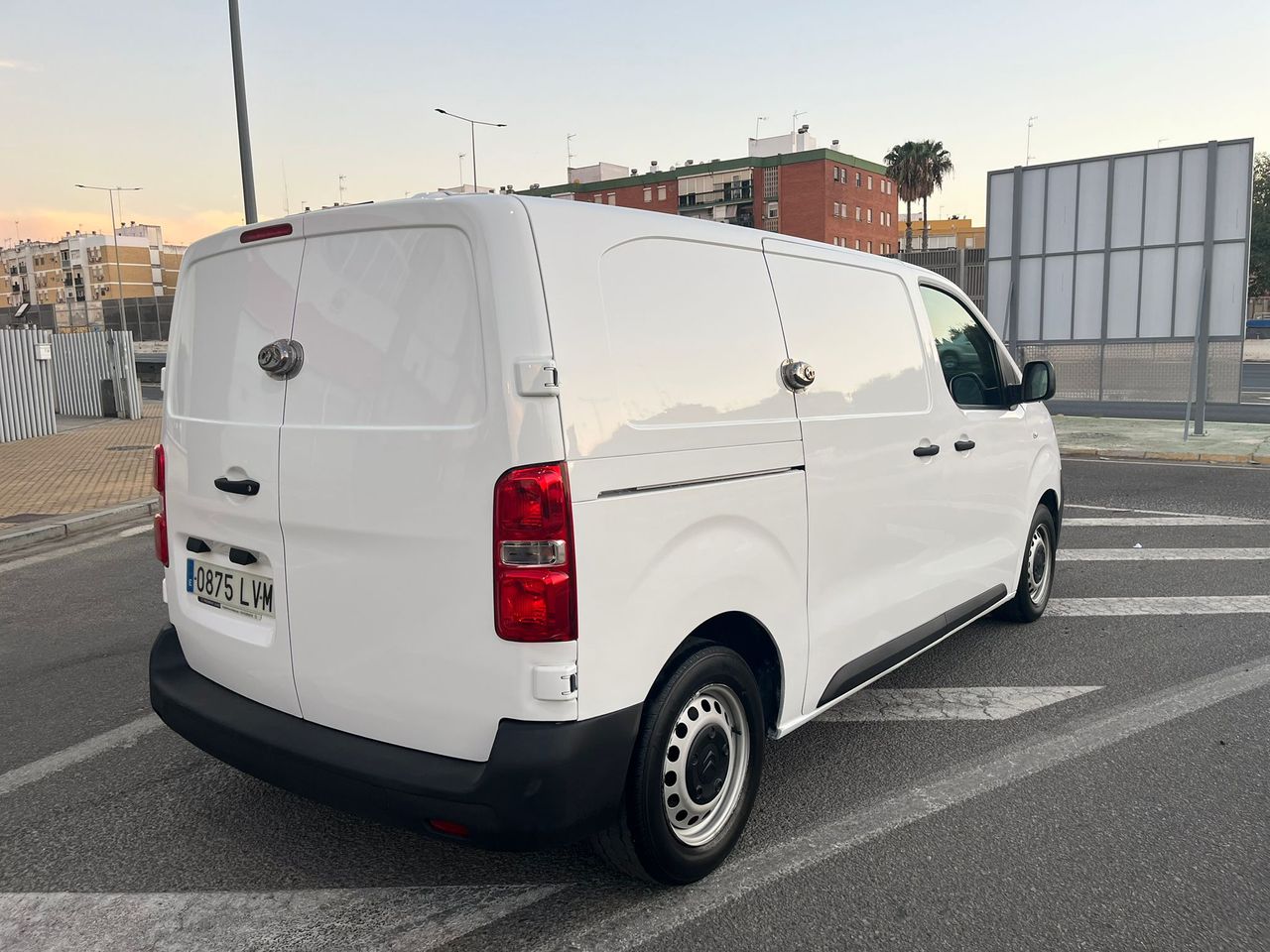 Citroën Jumpy Combi Talla M BlueHDI 102CV - Foto 8