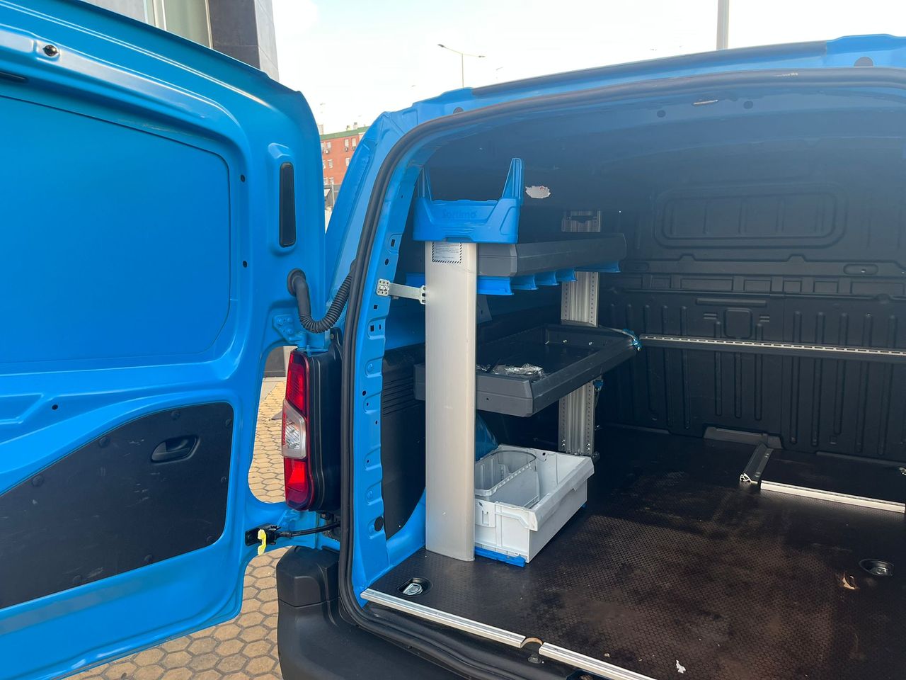 Peugeot Partner PREMIUM STANDARD BlueHDI 75cv - Foto 16
