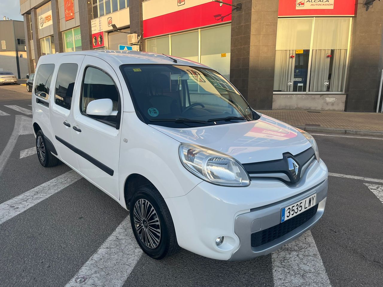 Renault Kangoo Combi MAXI 1.5 DCI 90CV - Foto 49