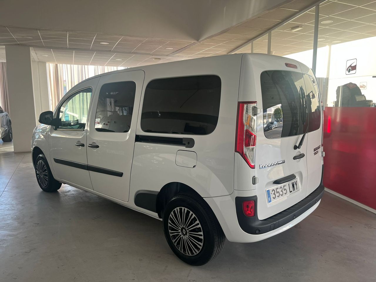 Renault Kangoo Combi MAXI 1.5 DCI 90CV - Foto 33