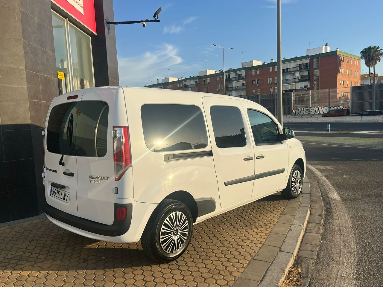 Renault Kangoo Combi MAXI 1.5 DCI 90CV - Foto 28