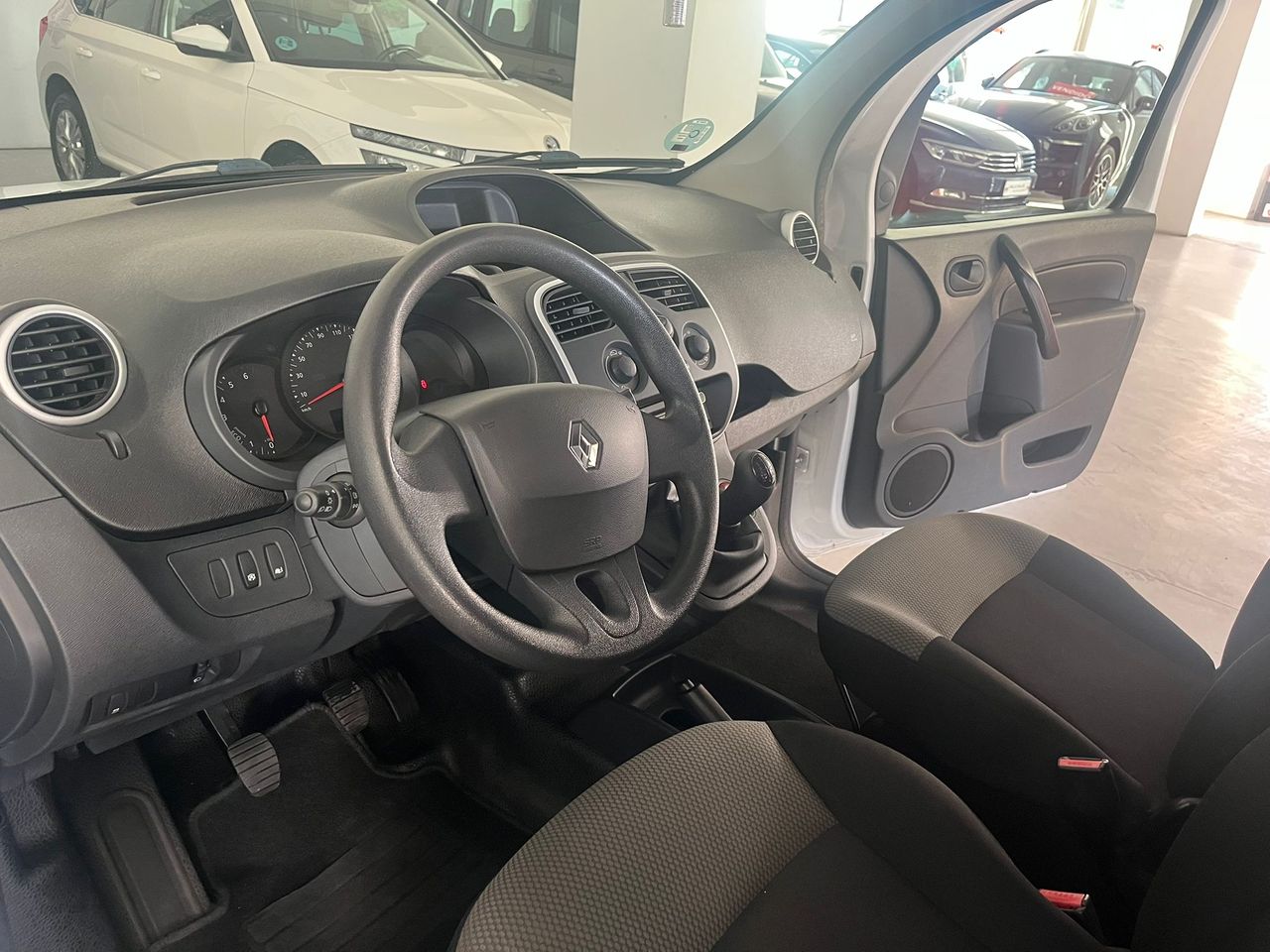 Renault Kangoo Combi MAXI 1.5 DCI 90CV - Foto 9