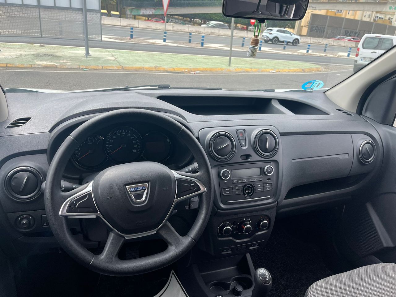 Dacia Dokker Combi 1.6 GLP ESSENTIAL 110CV - Foto 24