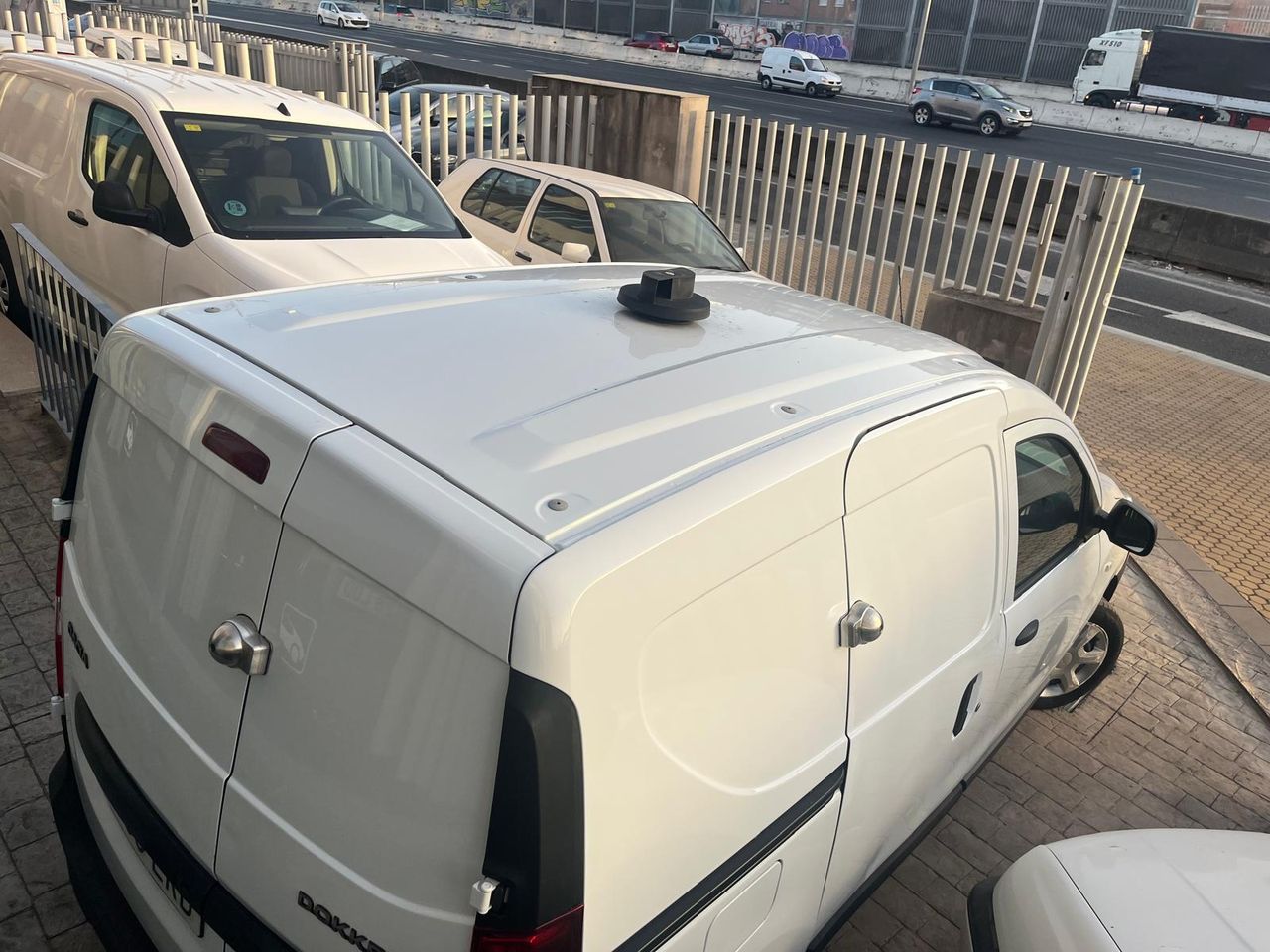 Dacia Dokker VAN ESSENTIAL 1.6 GLP 110CV - Foto 5