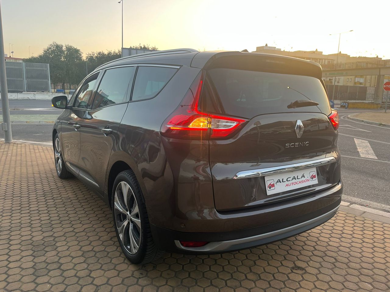 Renault Grand Scénic 1.6 DCI INTENS 130CV - Foto 37