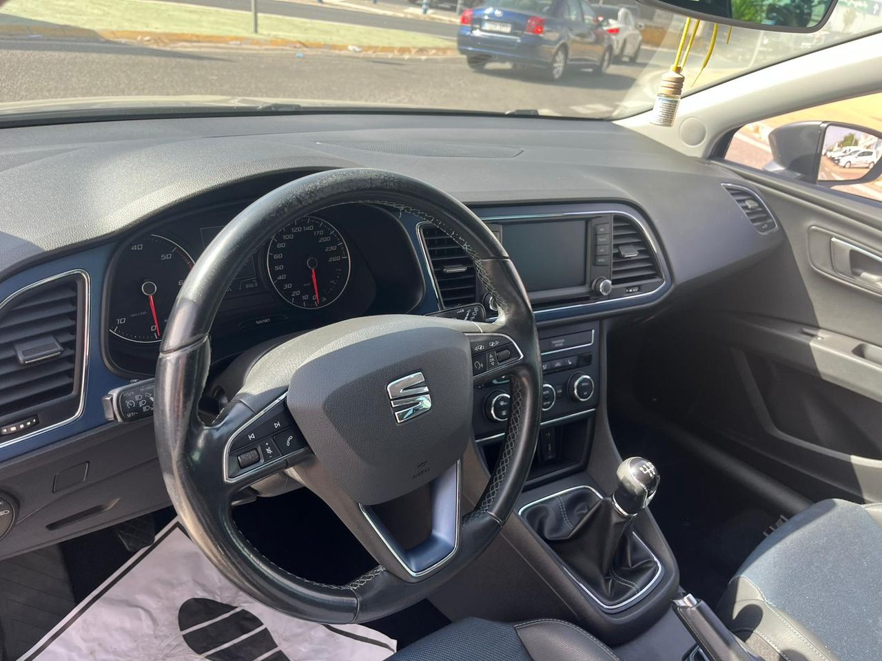 Seat Leon ST 1.6 TDI SYLE 110CV - Foto 18
