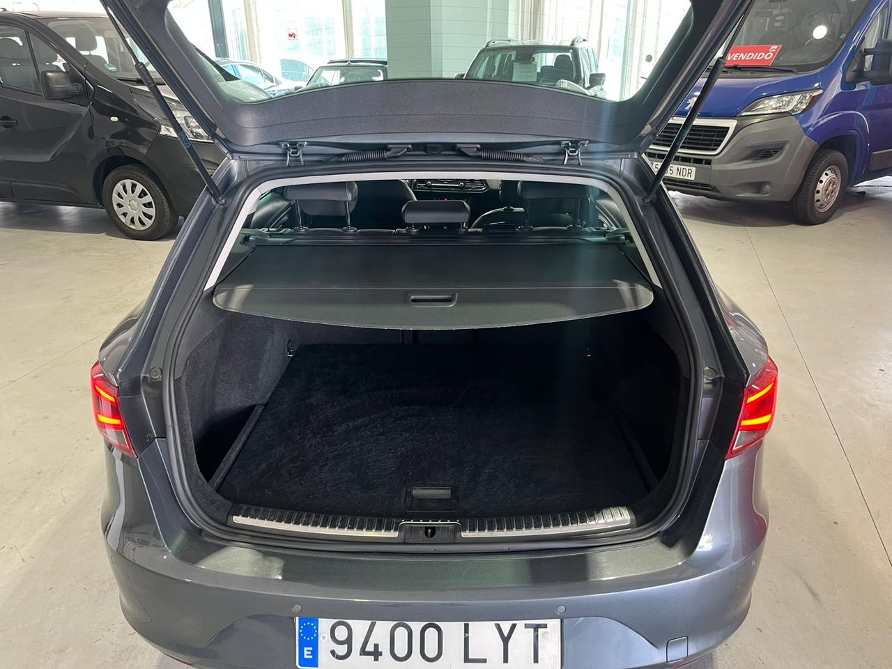 Seat Leon ST 1.6 TDI SYLE 110CV - Foto 20
